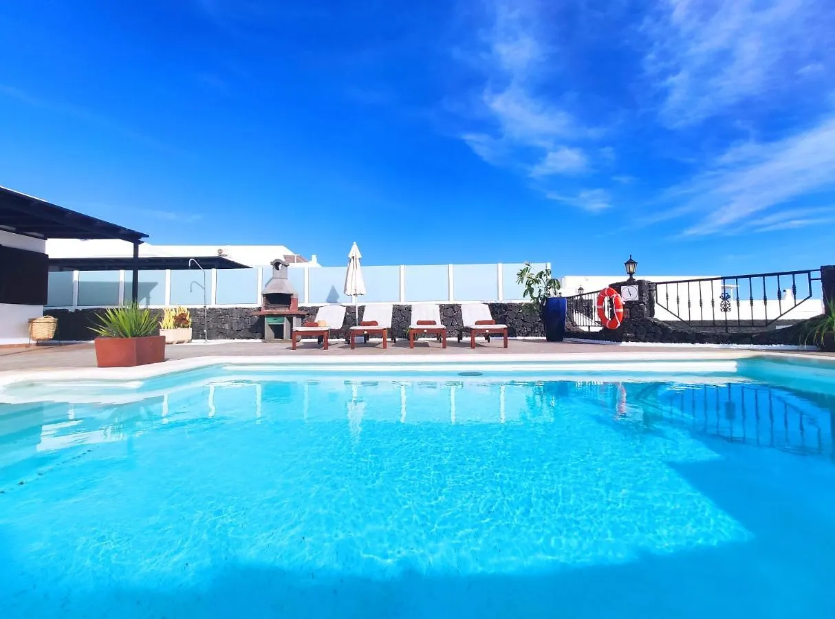 Villa 21 Puerto del Carmen  0*, Puerto del Carmen (Lanzarote) Spain